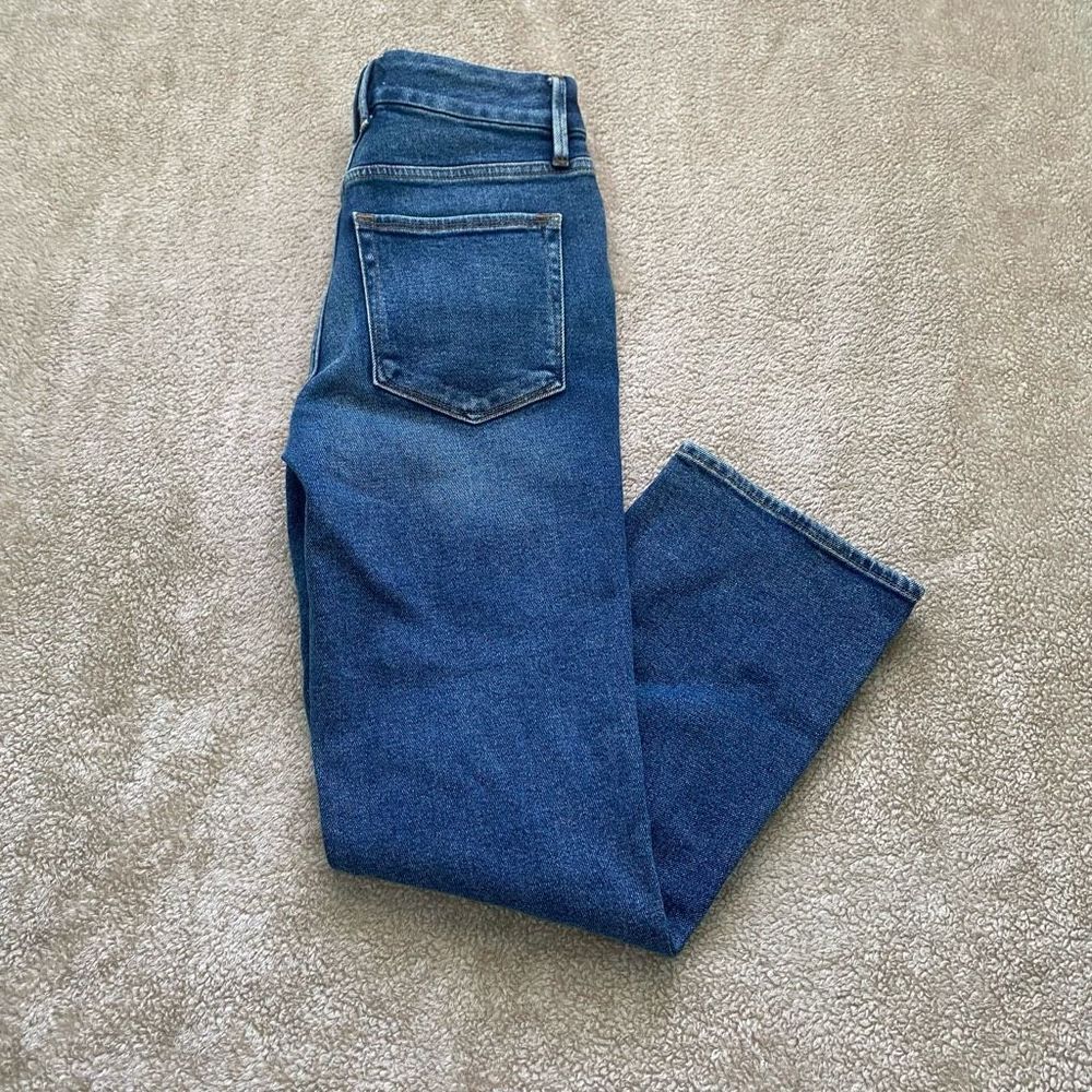 Good American Women’s High Waisted Double Button Straight Leg Jeans Size 2